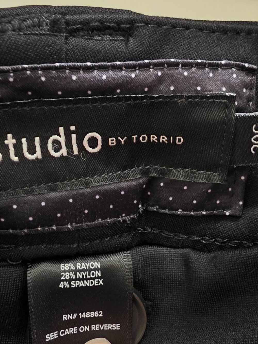 Torrid Studio by Torrid Signature Ponte Stretch Trousers 20 Short (20S) NWT - Picture 11 of 12